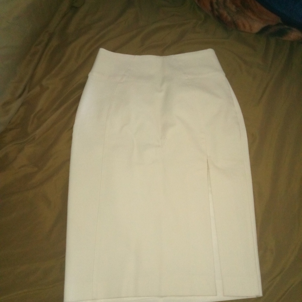 Bebe pencil skirt